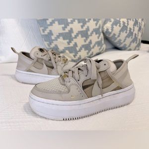 Nike women’s court vision Alta sneaker